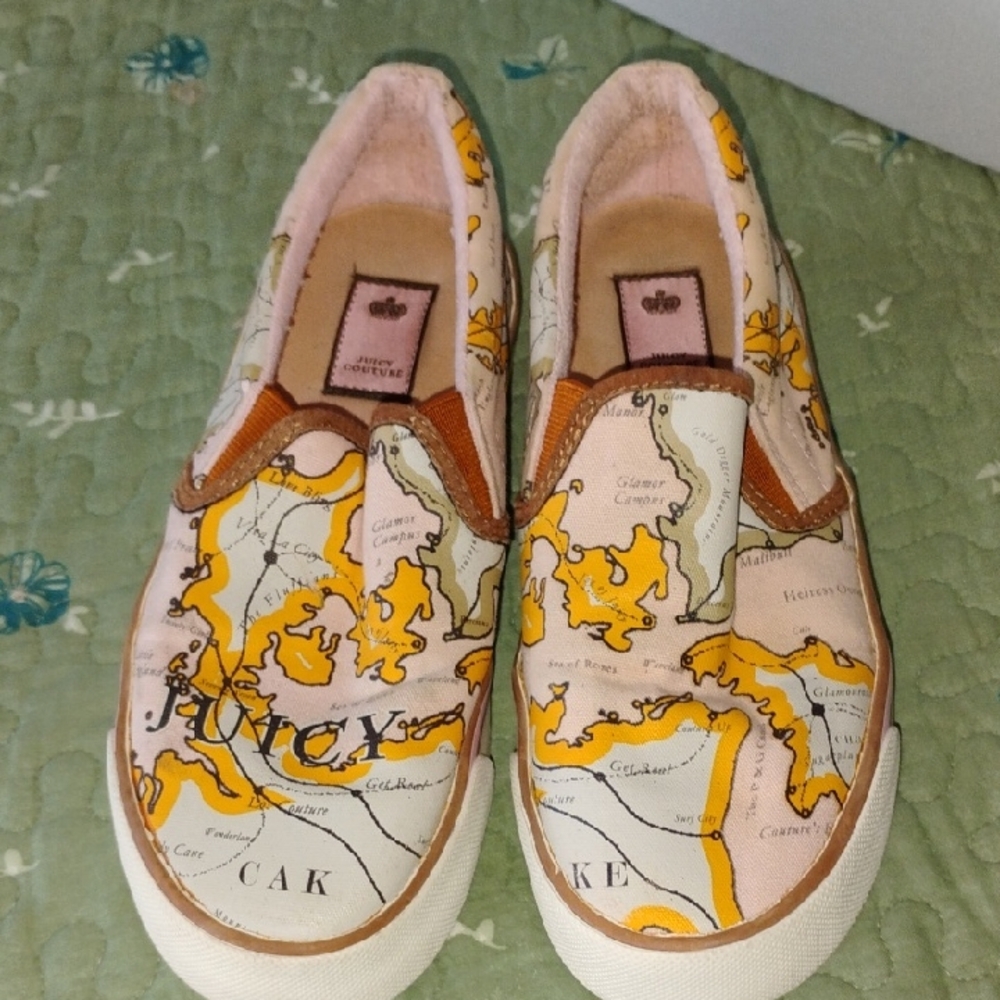 JUICEY COUTURE Map Print Slip-On Sneakers 7.5 Size
